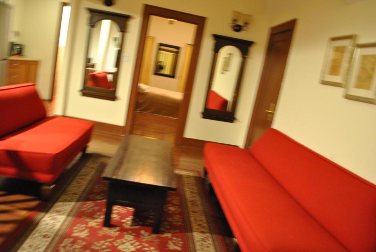 Ewr Airport Multilevel Guest House Room With 2-3 Beds Newark Exterior foto
