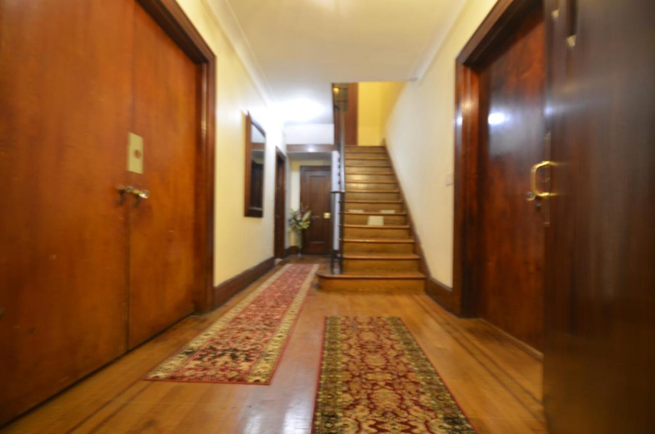 Ewr Airport Multilevel Guest House Room With 2-3 Beds Newark Exterior foto