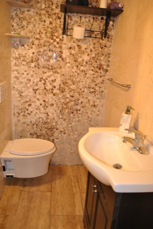 Ewr Airport Multilevel Guest House Room With 2-3 Beds Newark Exterior foto