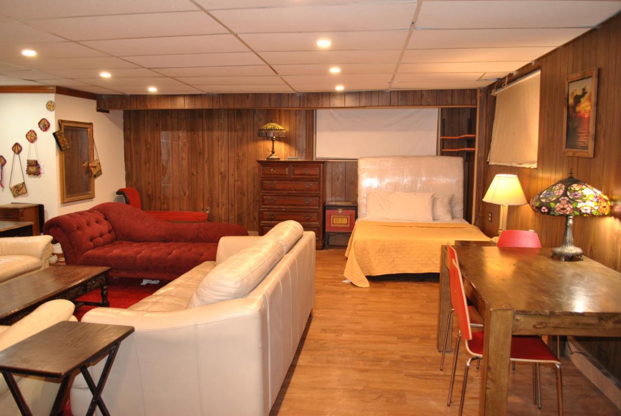 Ewr Airport Multilevel Guest House Room With 2-3 Beds Newark Exterior foto