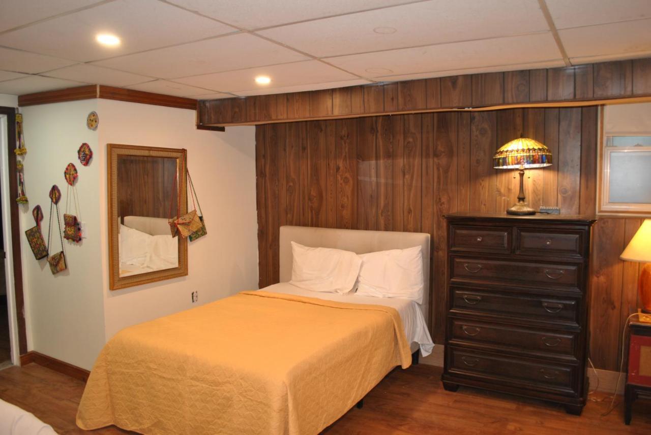 Ewr Airport Multilevel Guest House Room With 2-3 Beds Newark Exterior foto