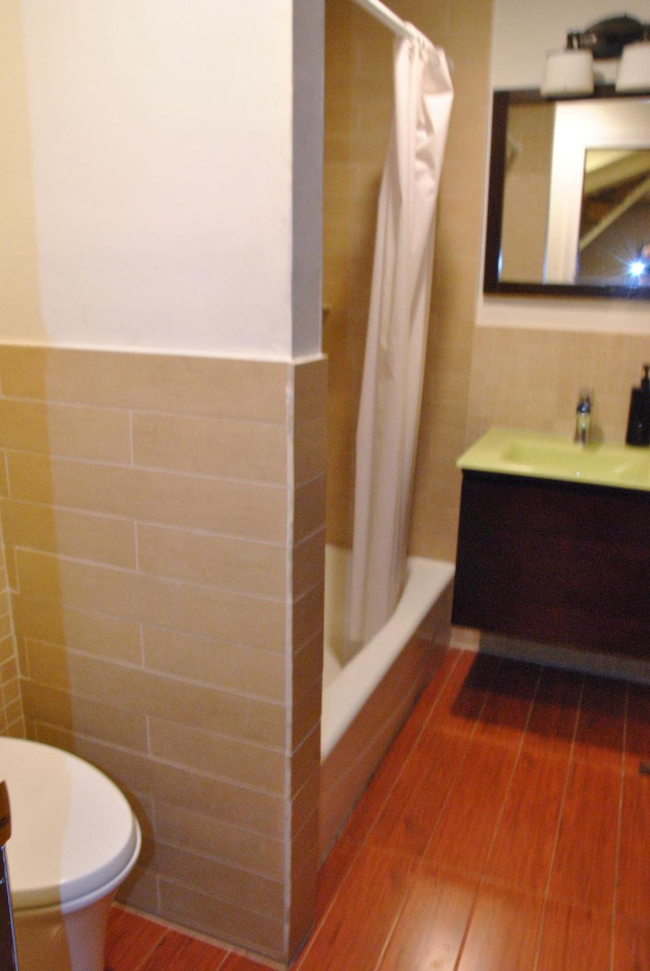 Ewr Airport Multilevel Guest House Room With 2-3 Beds Newark Exterior foto